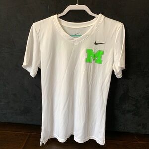 Nike Dri-fit Women’s Short Sleeves T-shirt size L